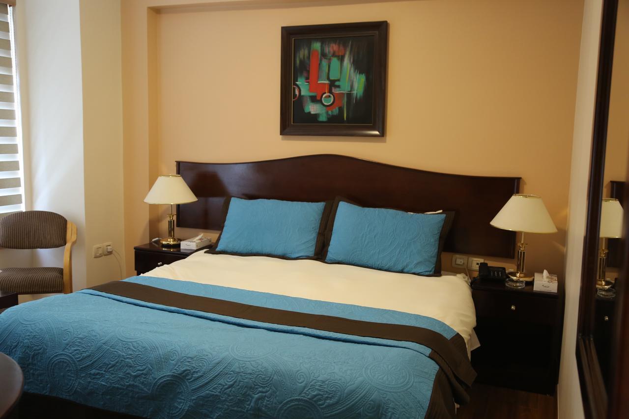Rozana Hotel Амман Екстер'єр фото